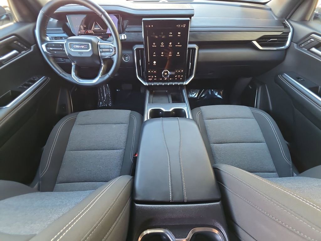 Used 2025 GMC Acadia Elevation image 21