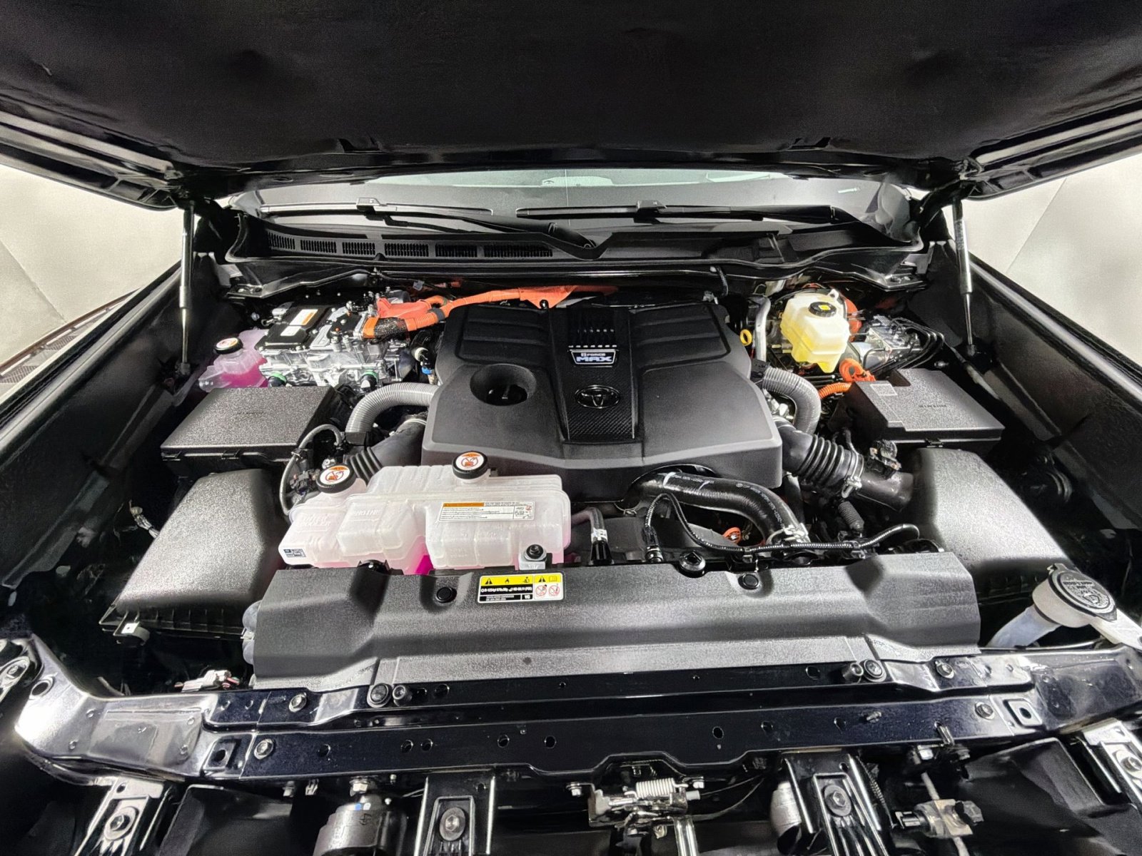 Used 2026 Toyota Tundra Limited image 29