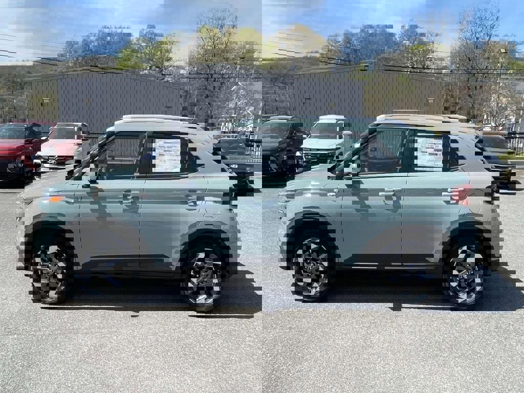 New 2026 Hyundai Venue SEL image 2