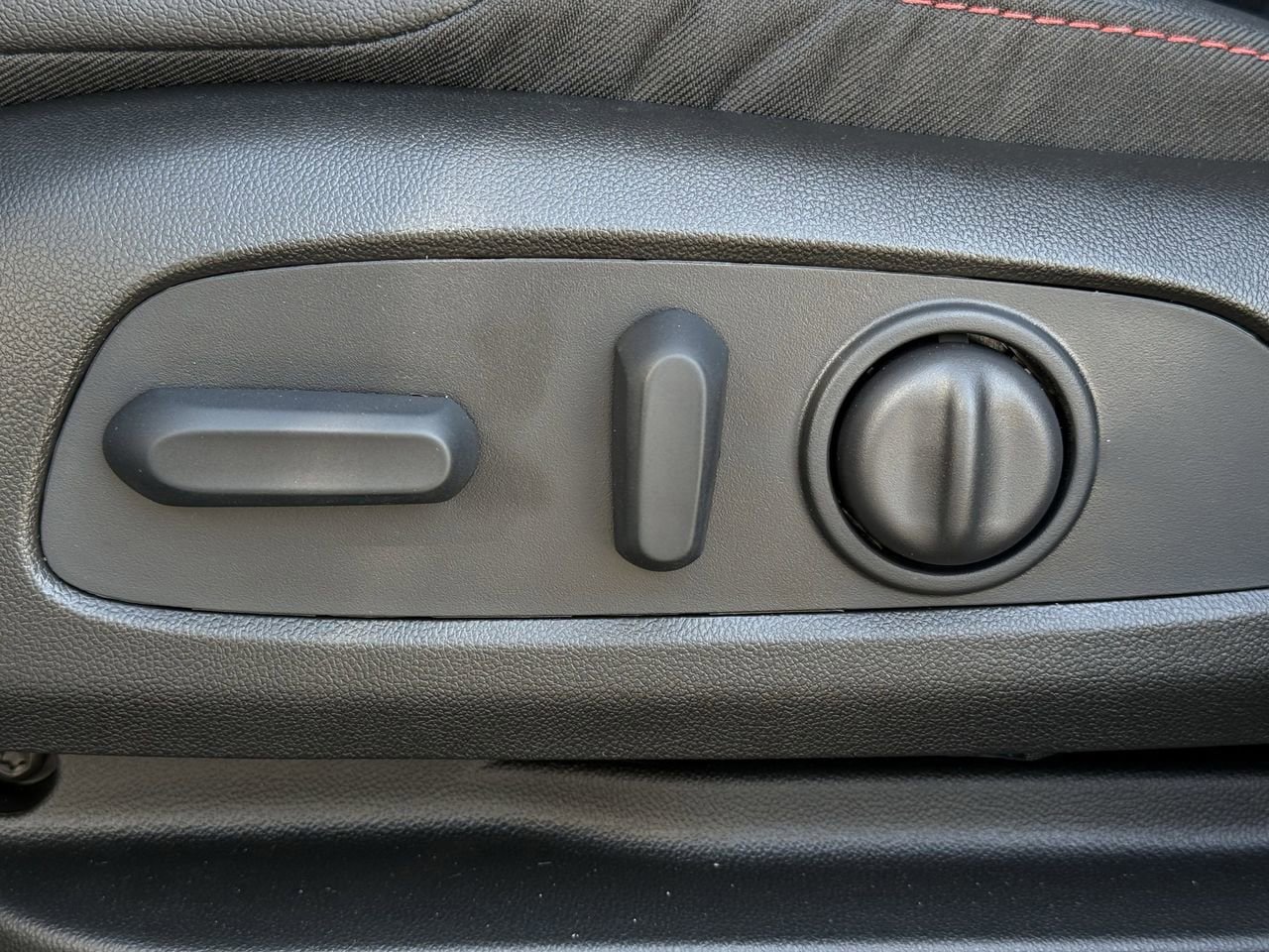 New 2027 Chevrolet Bolt RS image 20