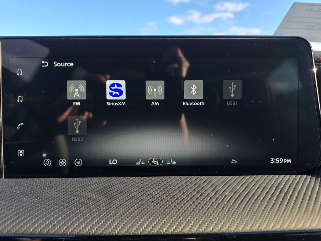 New 2026 Nissan Kicks SR w/ Cold Weather Package FWD image 25