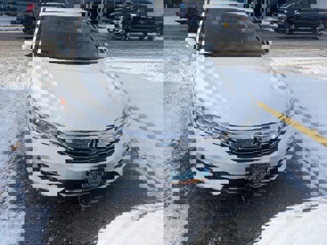 Used 2017 Honda Accord Sport image 2