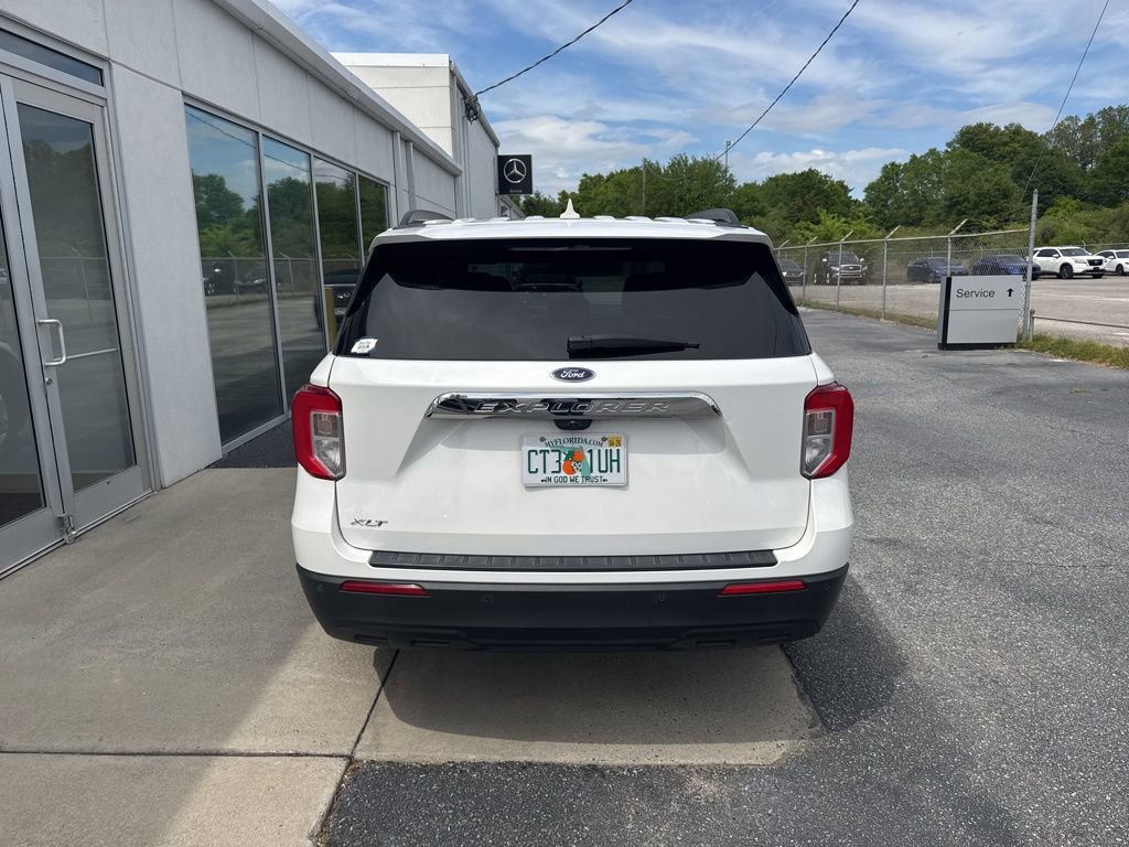 Used 2023 Ford Explorer XLT image 13