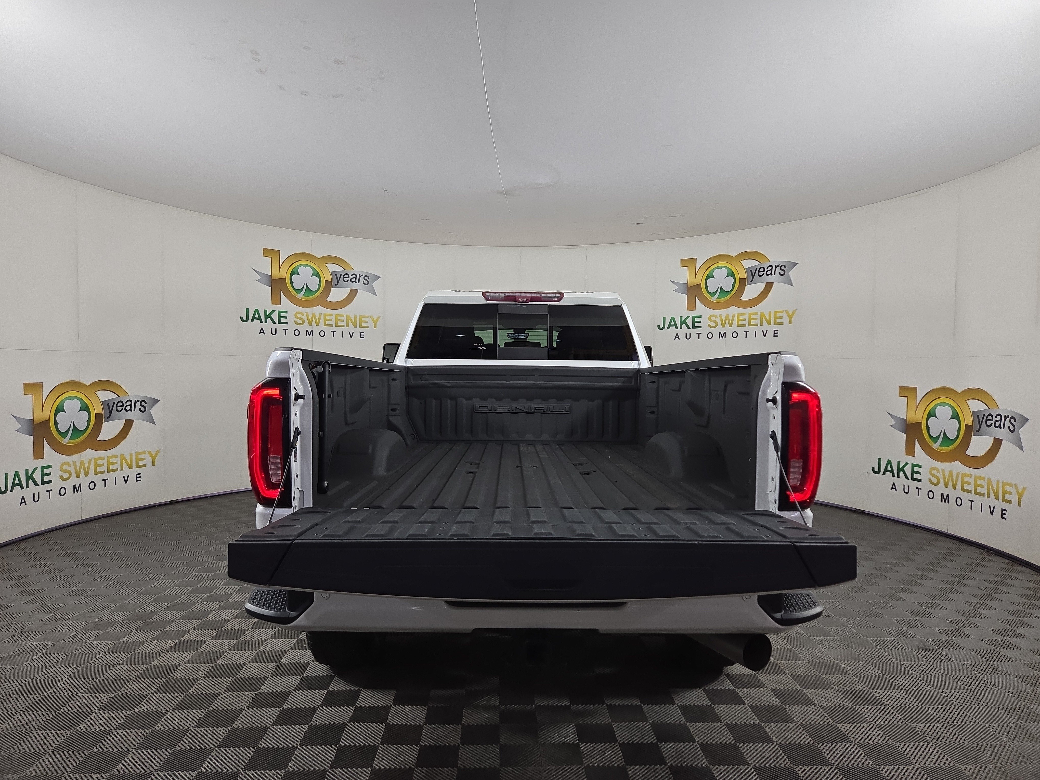 Certified 2020 GMC Sierra 3500 Denali w/ Denali Ultimate Package AWD/4WD image 33