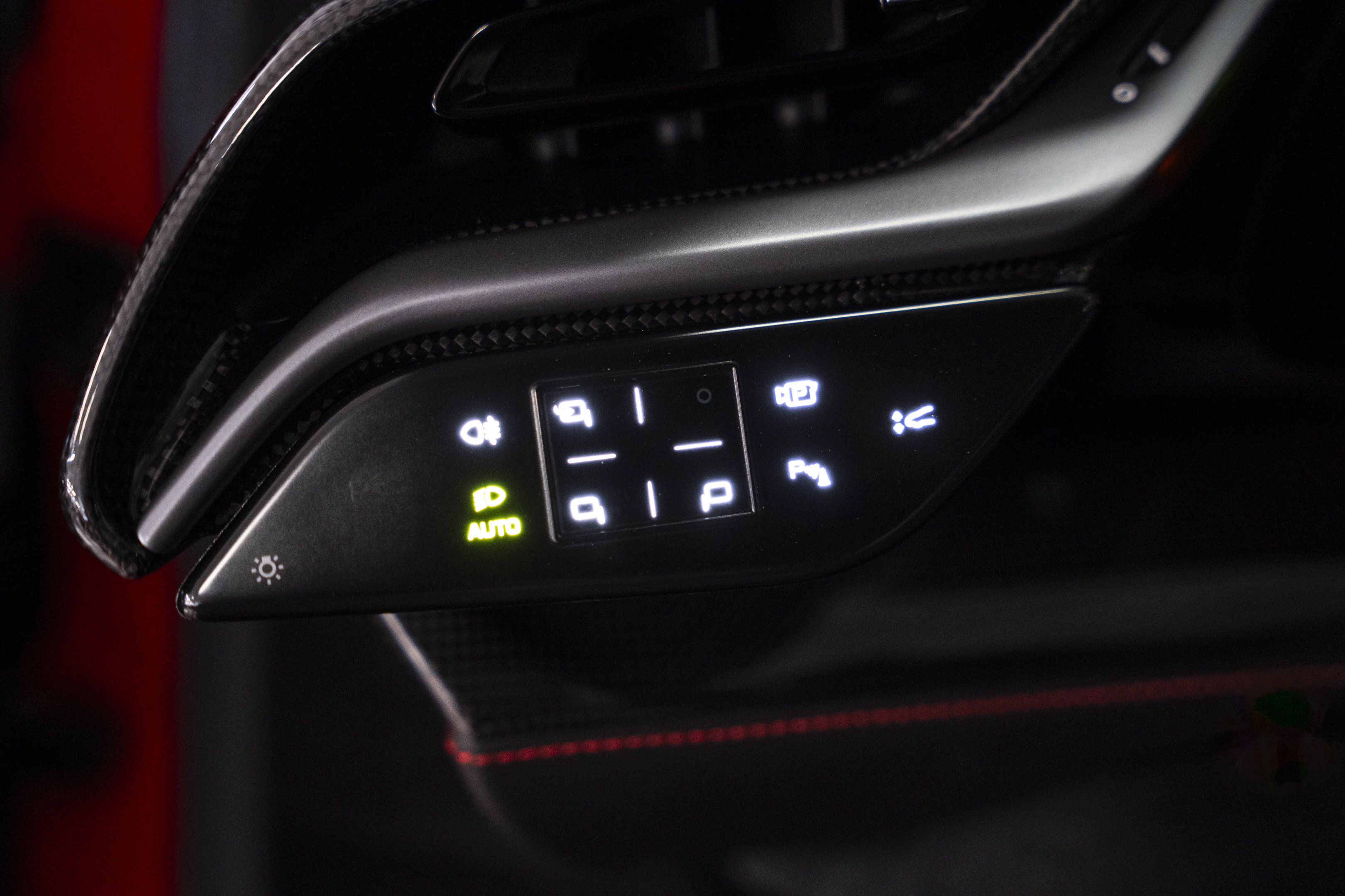 Certified 2021 Ferrari SF90 Stradale image 54