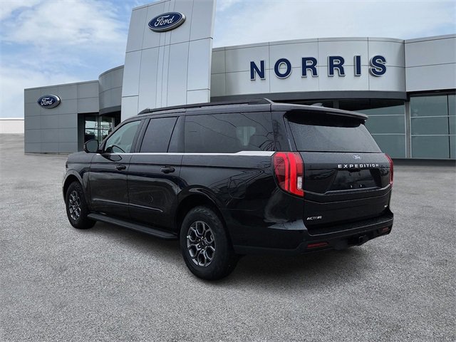 Certified 2025 Ford Expedition Max Active image 3