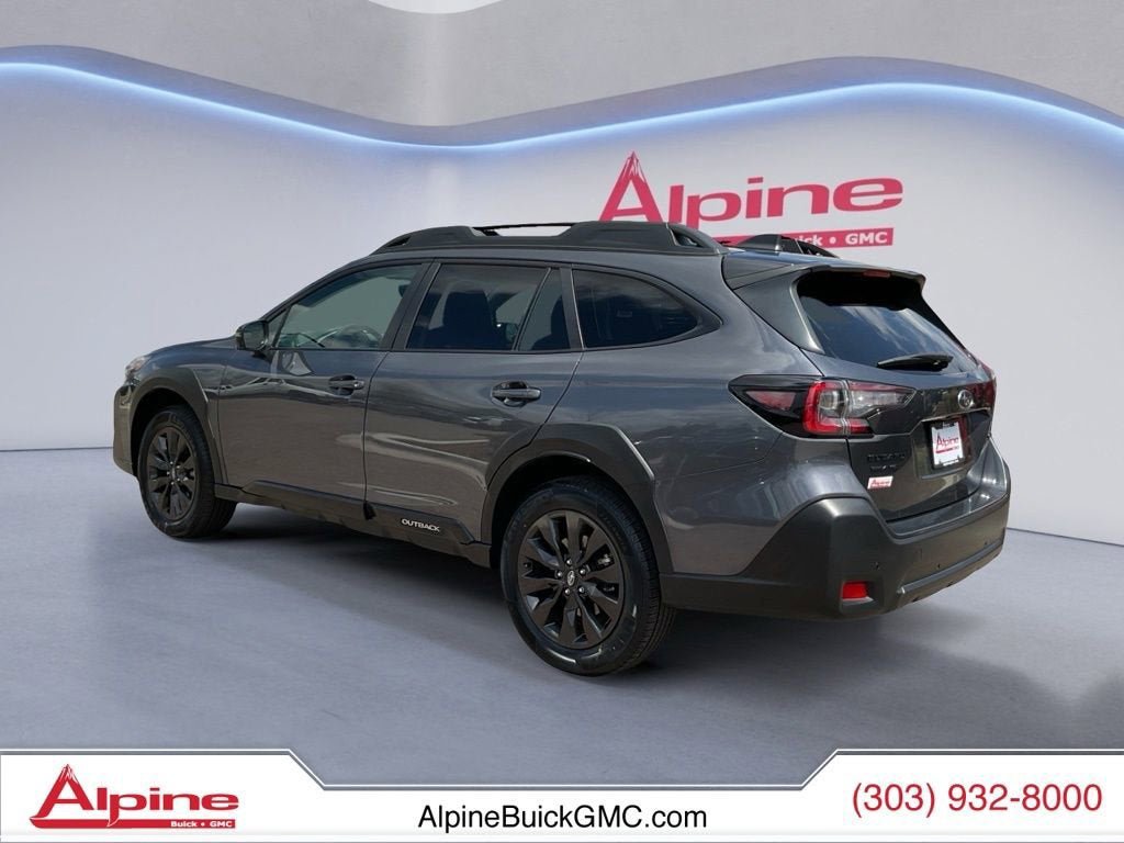 Used 2025 Subaru Outback Onyx Edition AWD/4WD image 3