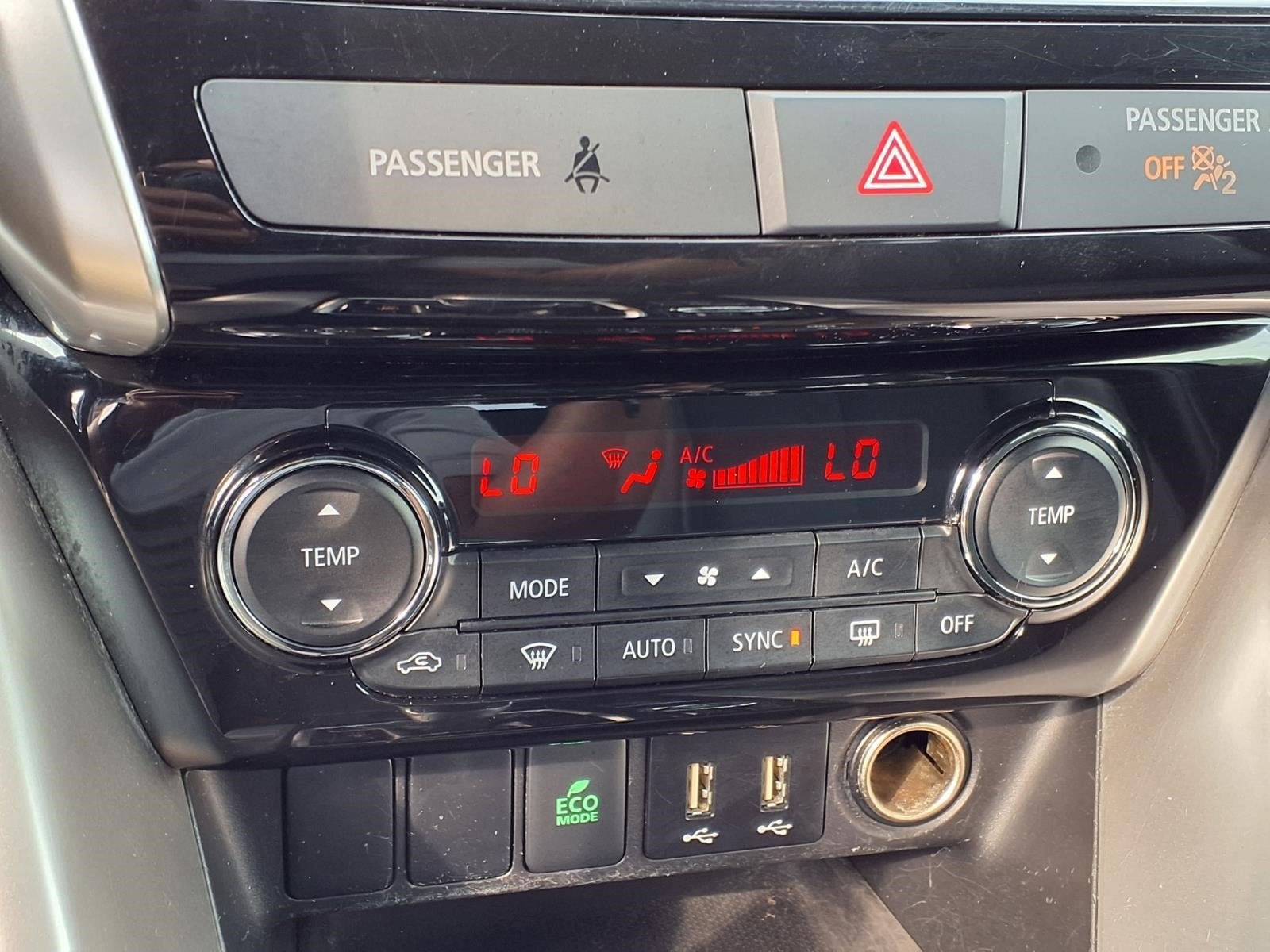 Used 2025 Mitsubishi Eclipse Cross SE AWD/4WD image 12