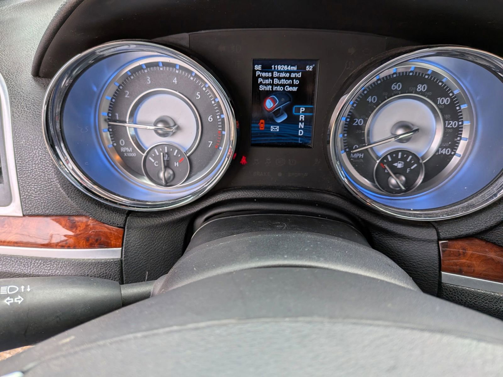 Used 2012 Chrysler 300 Limited image 39