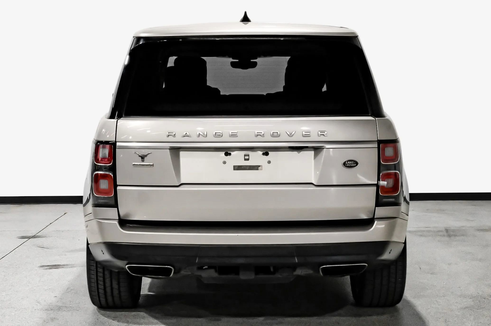 Used 2019 Land Rover Range Rover Long Wheelbase Autobiography image 9