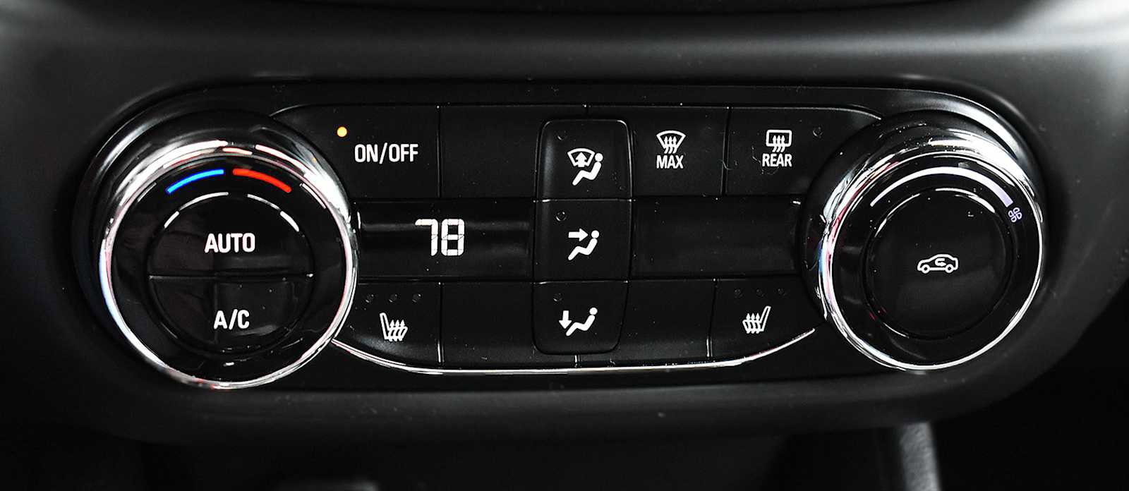 Used 2023 Chevrolet TrailBlazer RS w/ Convenience Package image 18