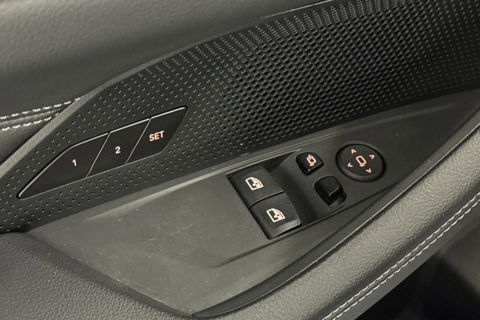 Certified 2023 BMW 430i 430i w/ M Sport Package image 13