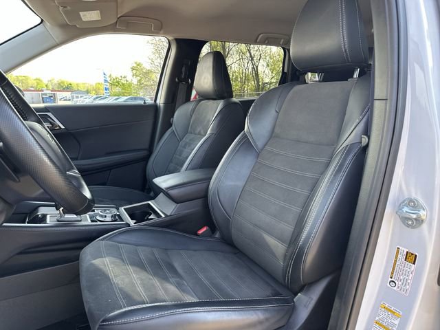 Used 2024 Mitsubishi Outlander SE AWD/4WD image 15