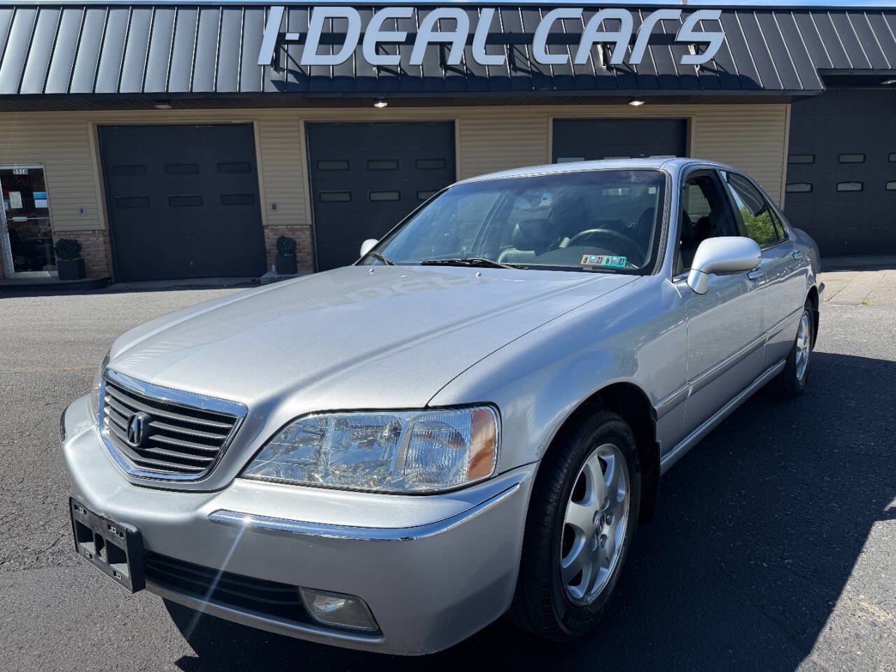 Used 2002 Acura RL FWD image 1