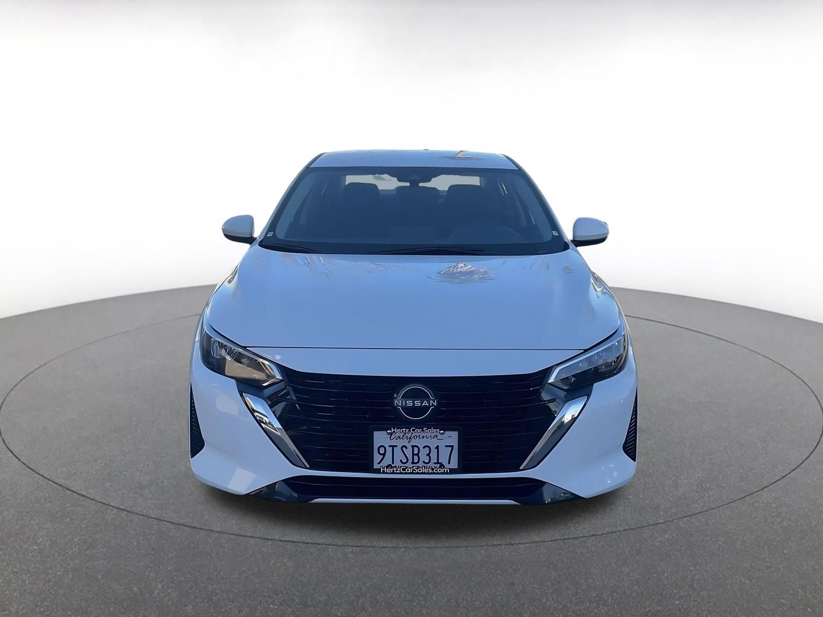 Used 2025 Nissan Sentra SV image 4