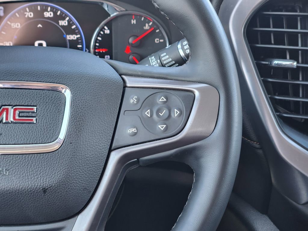 Used 2023 GMC Acadia AT4 w/ Technology Package image 28