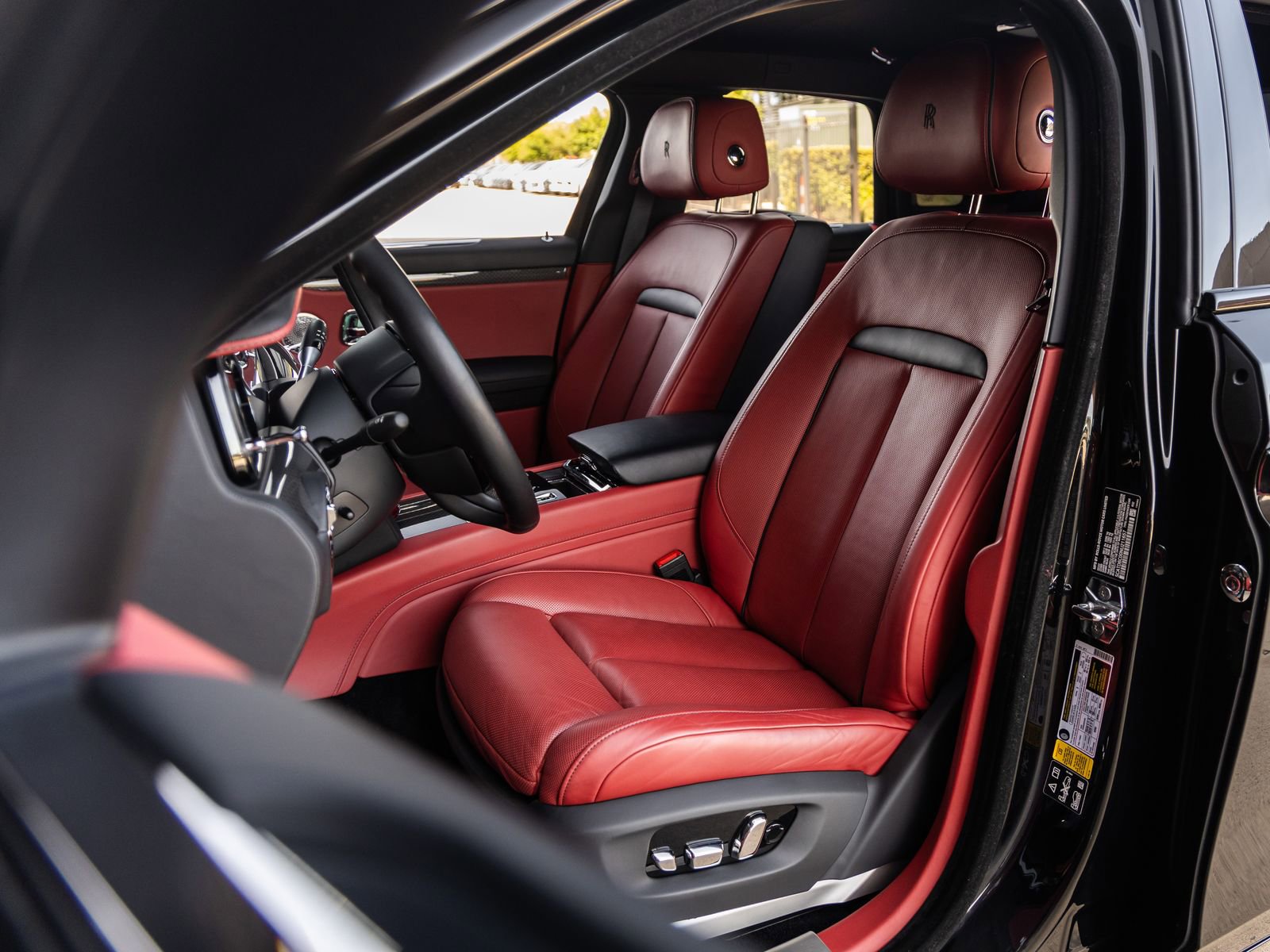 Certified 2022 Rolls-Royce Ghost Black Badge image 33