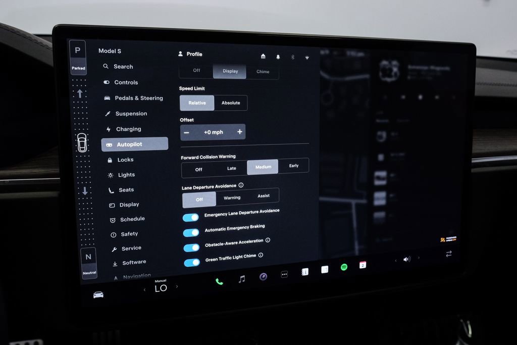 Used 2023 Tesla Model S image 30