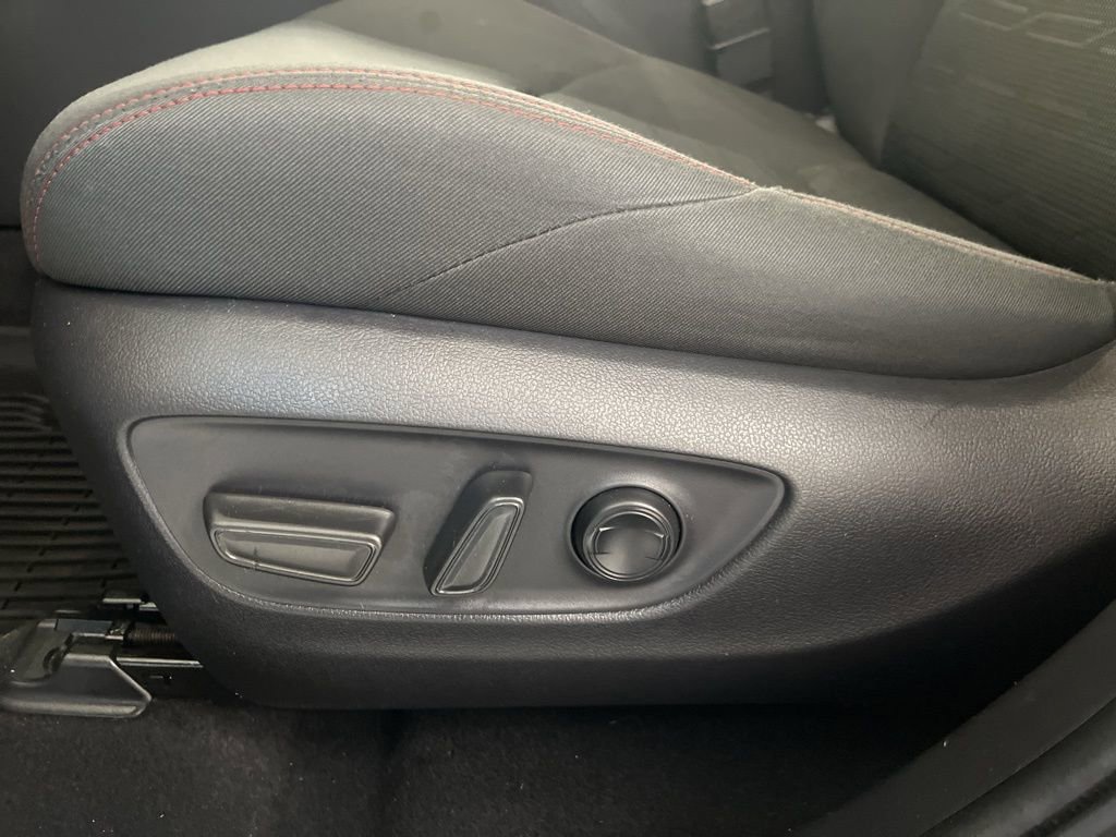 Used 2023 Toyota RAV4 SE w/ Weather & Moonroof Package image 55