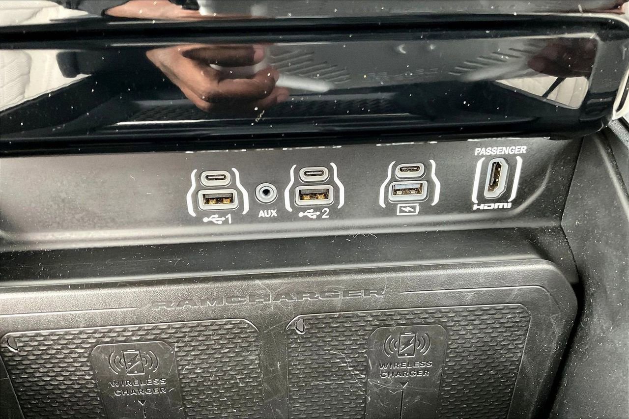 Used 2025 RAM 1500 Tungsten image 19