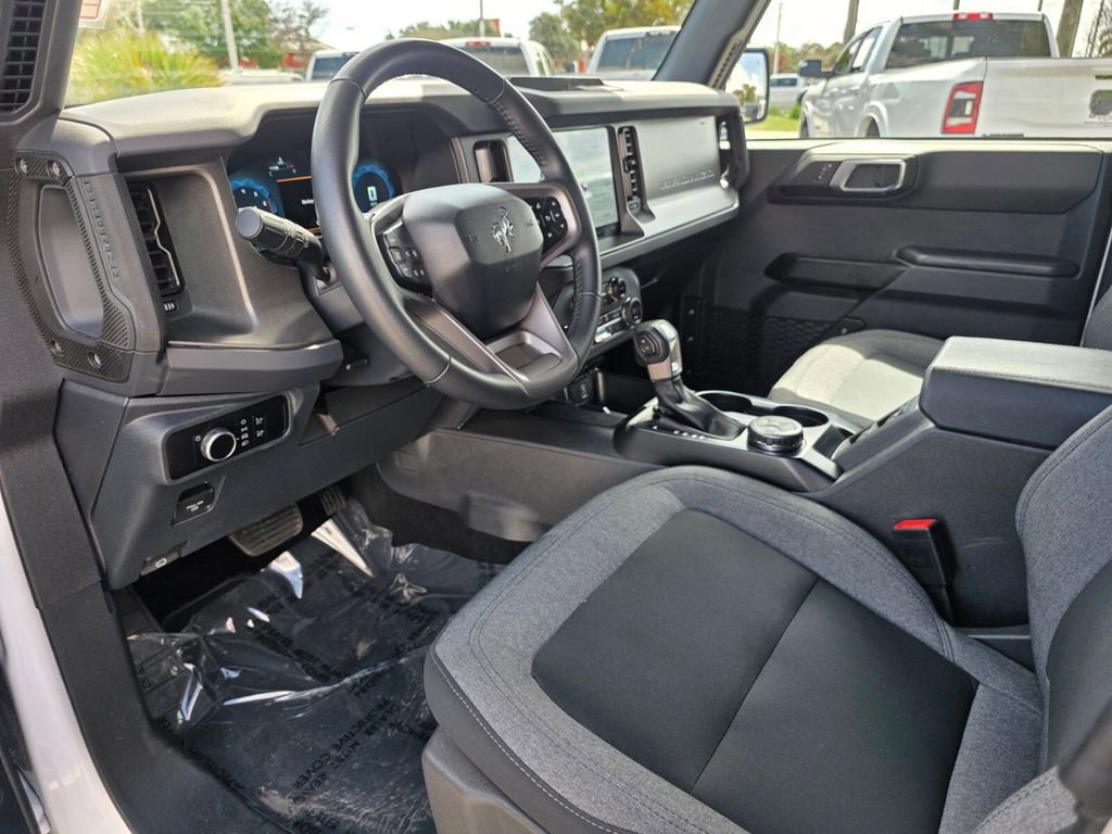 Used 2025 Ford Bronco Big Bend image 23