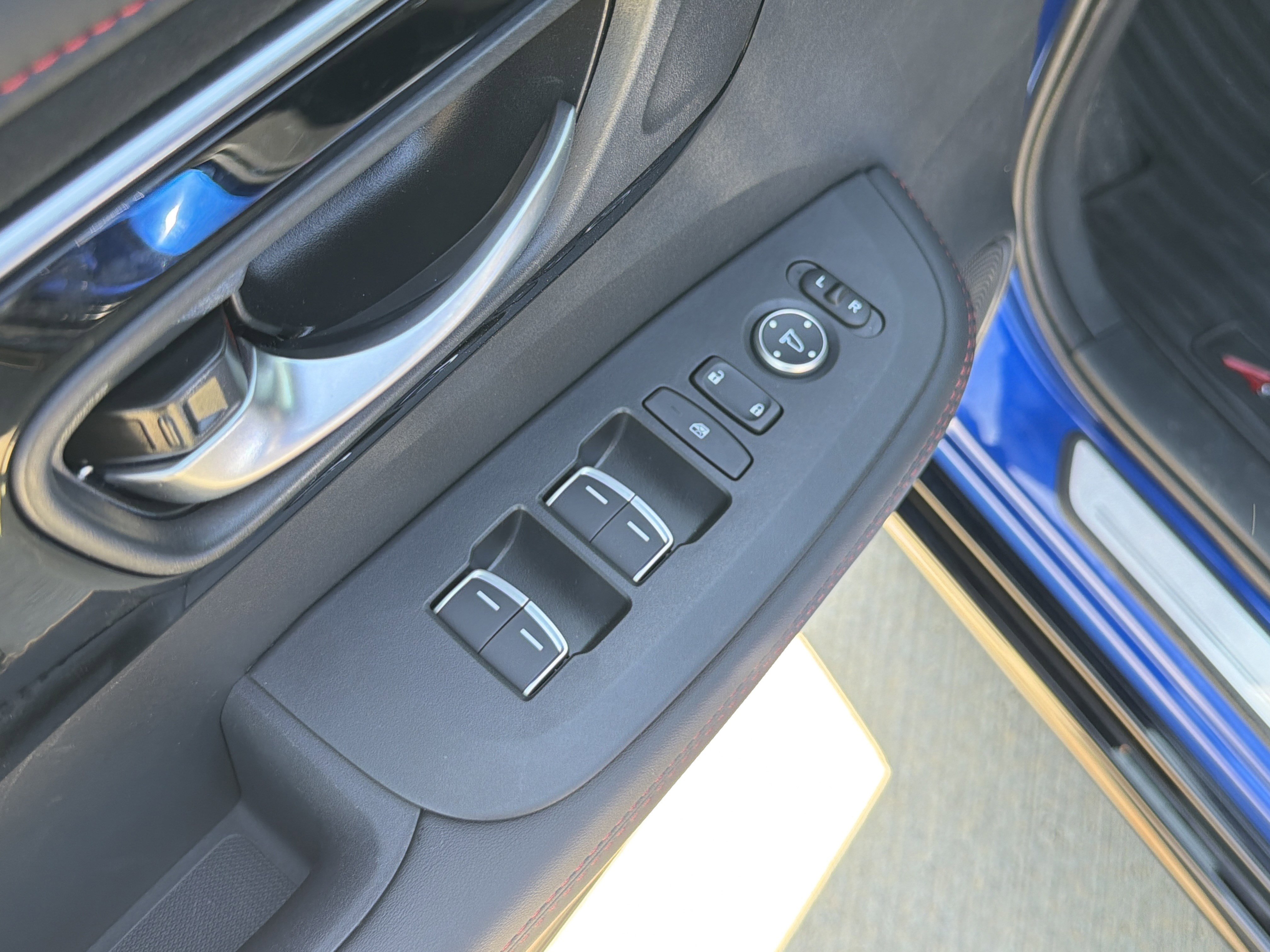 Certified 2025 Acura ADX A-Spec image 15