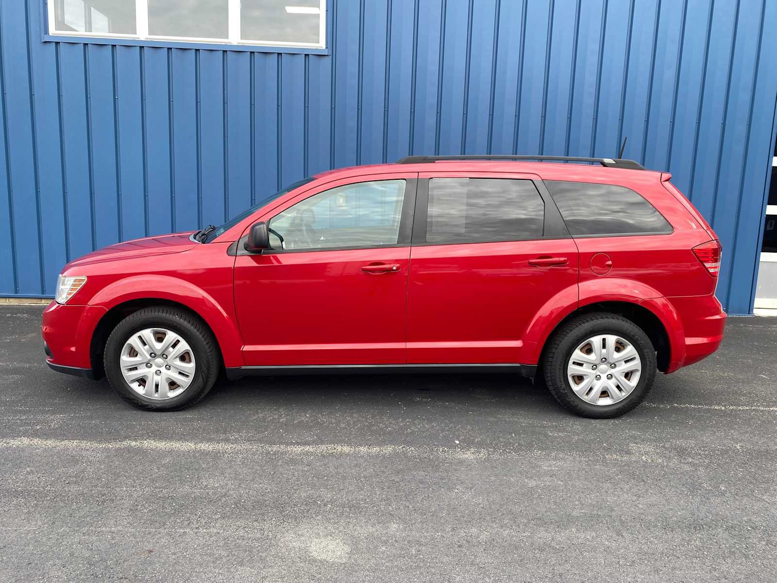 Used 2018 Dodge Journey SE FWD image 14