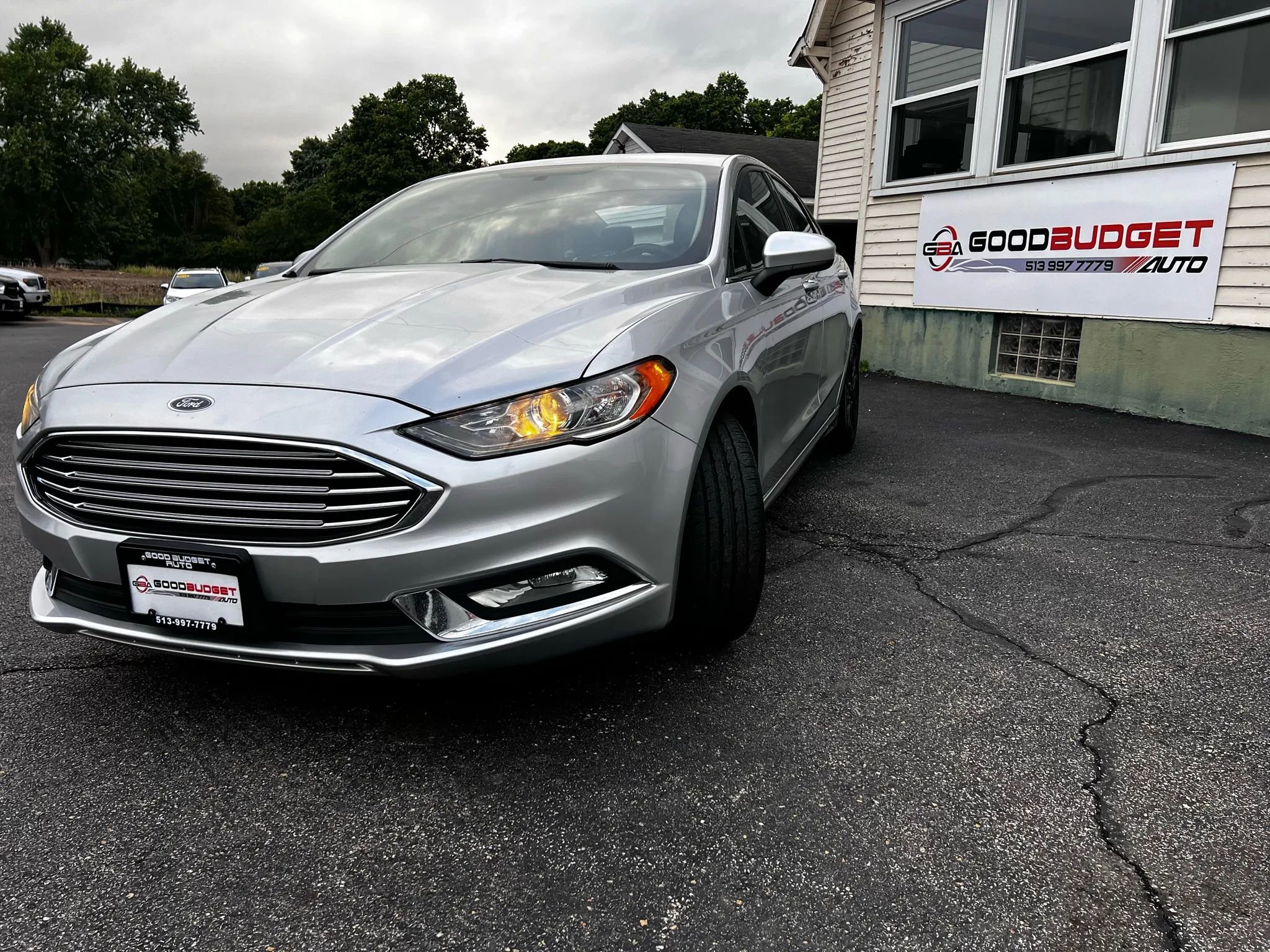 Used 2018 Ford Fusion SE w/ Equipment Group 201A image 10