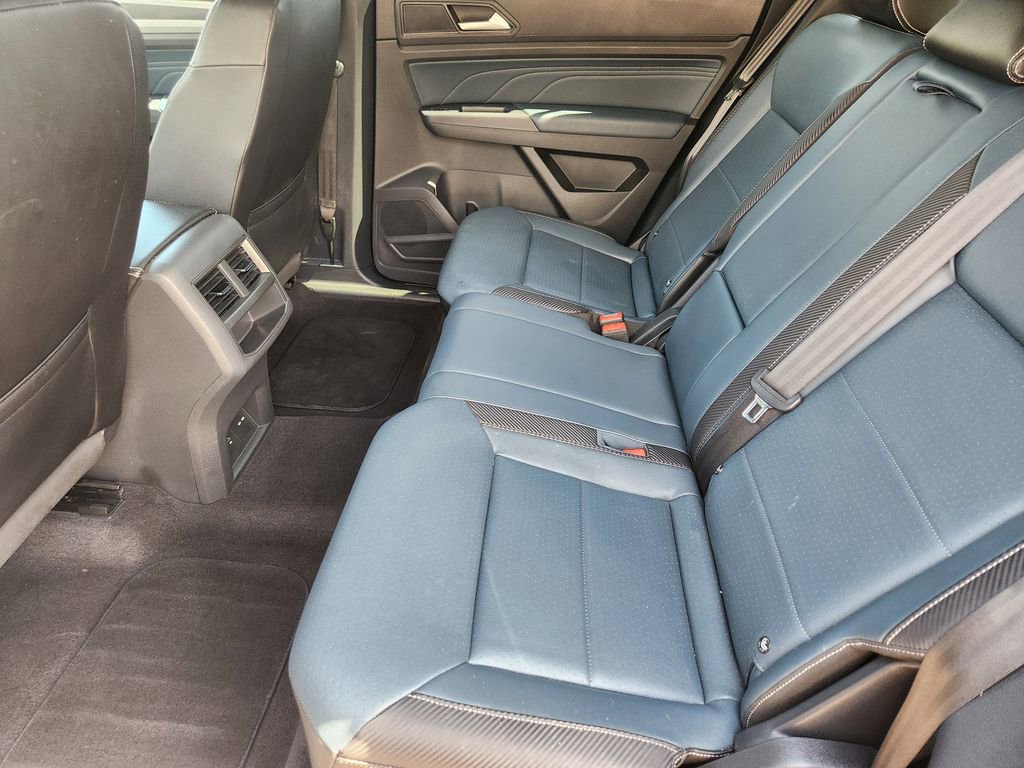 Used 2021 Volkswagen Atlas Cross Sport SEL AWD/4WD image 29