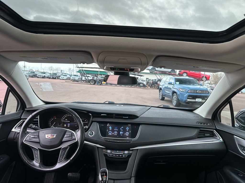 Used 2019 Cadillac XT5 Luxury image 26