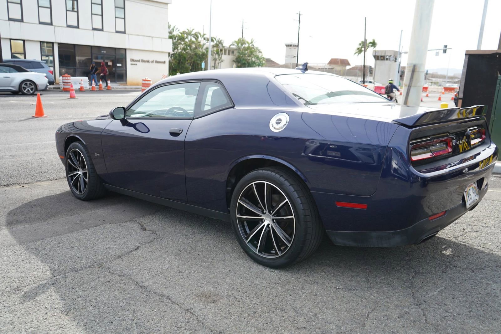 Used 2015 Dodge Challenger SXT Plus image 21