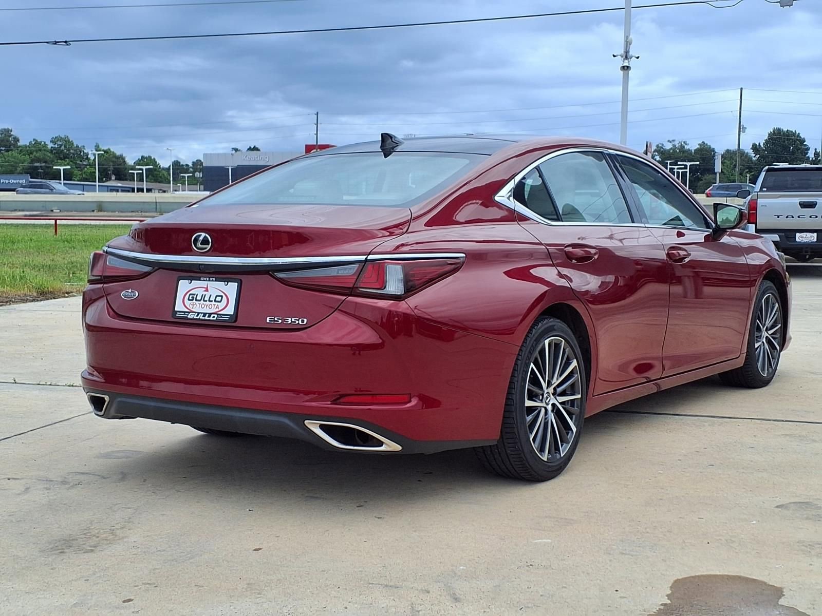 Used 2023 Lexus ES 350 w/ Premium Package FWD image 6