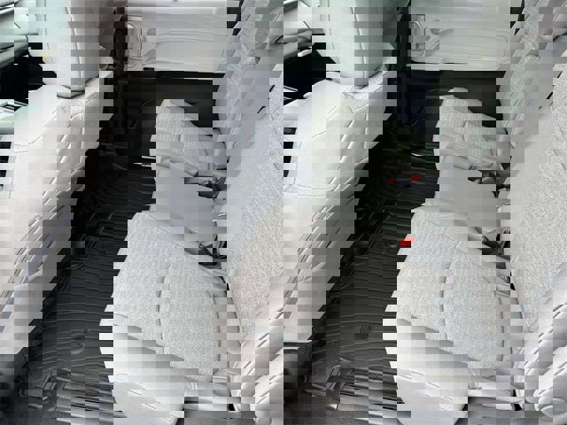 New 2026 Toyota Sienna LE image 17