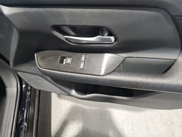 New 2026 Nissan Kicks SV w/ SV Premium Package AWD/4WD image 28