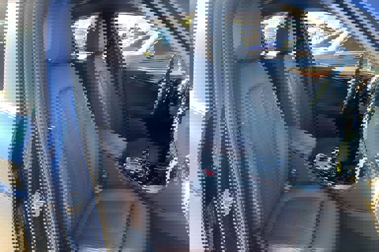 Used 2024 BMW X4 xDrive30i w/ Premium Package image 8