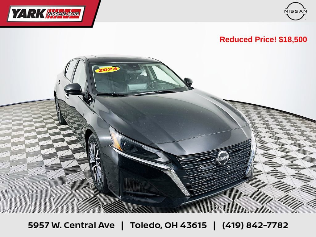 Used 2024 Nissan Altima 2.5 SV w/ SV Premium Package