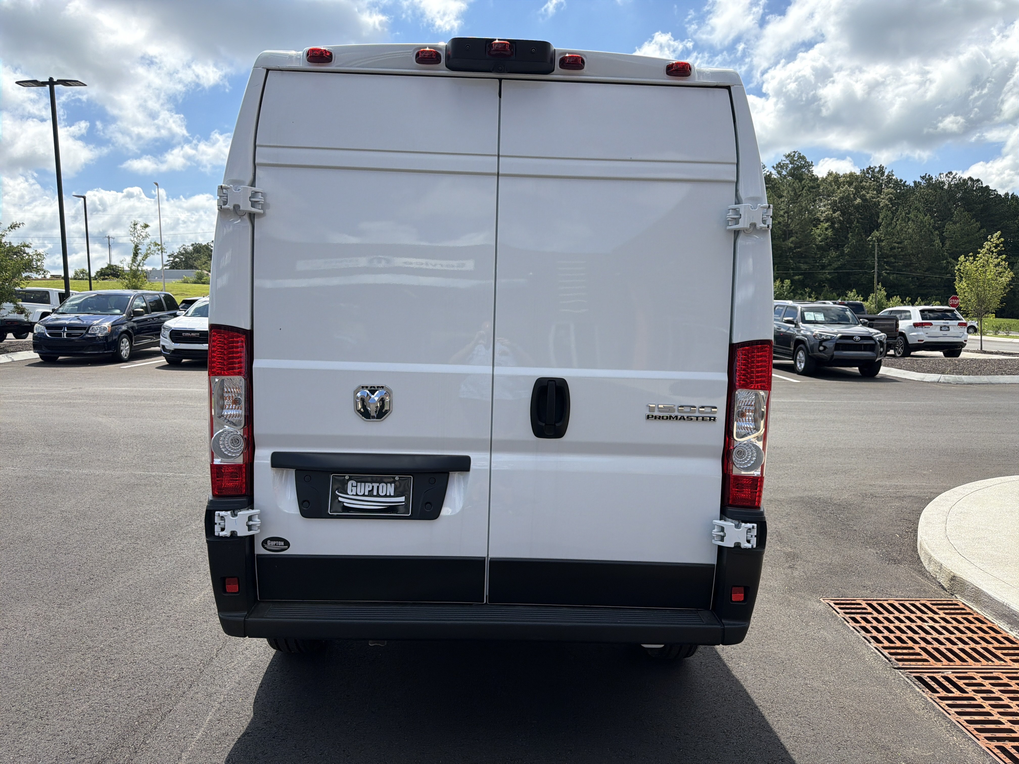 New 2026 RAM ProMaster 1500 FWD image 16