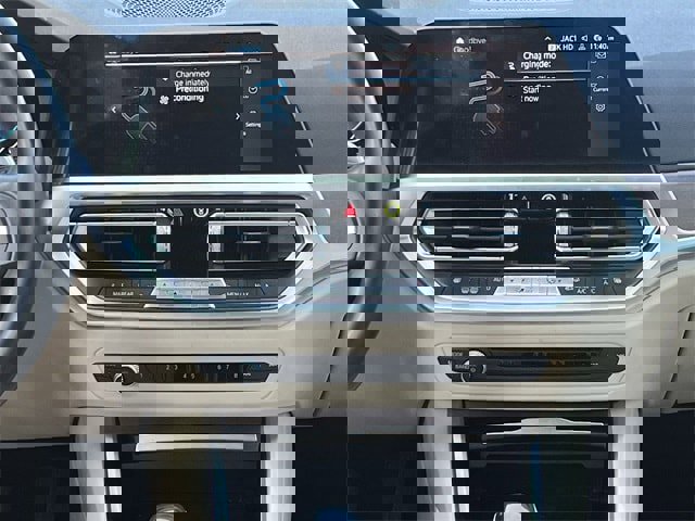 Used 2021 BMW 330e w/ Convenience Package image 17