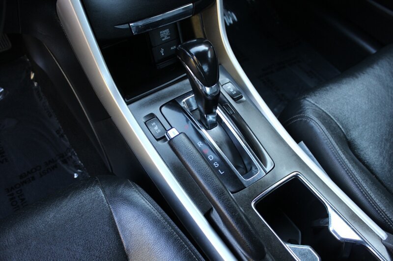Used 2015 Honda Accord EX-L image 11
