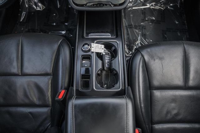 Used 2020 Lincoln Corsair AWD w/ Premium Package image 25