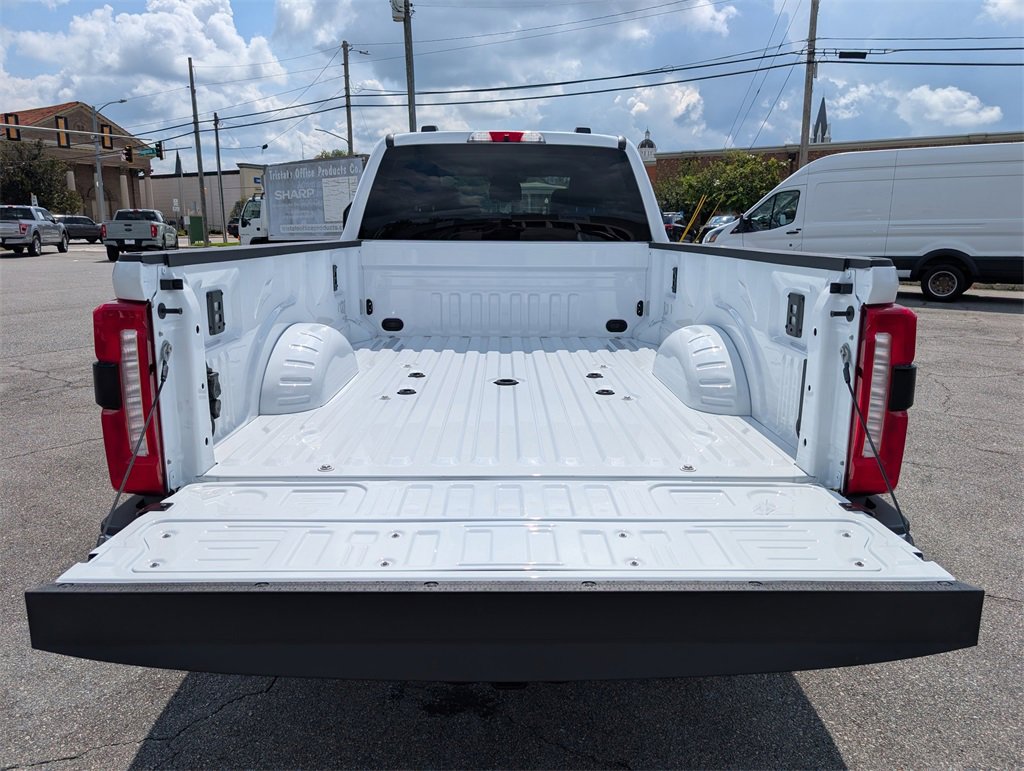 New 2026 Ford F250 Lariat image 15