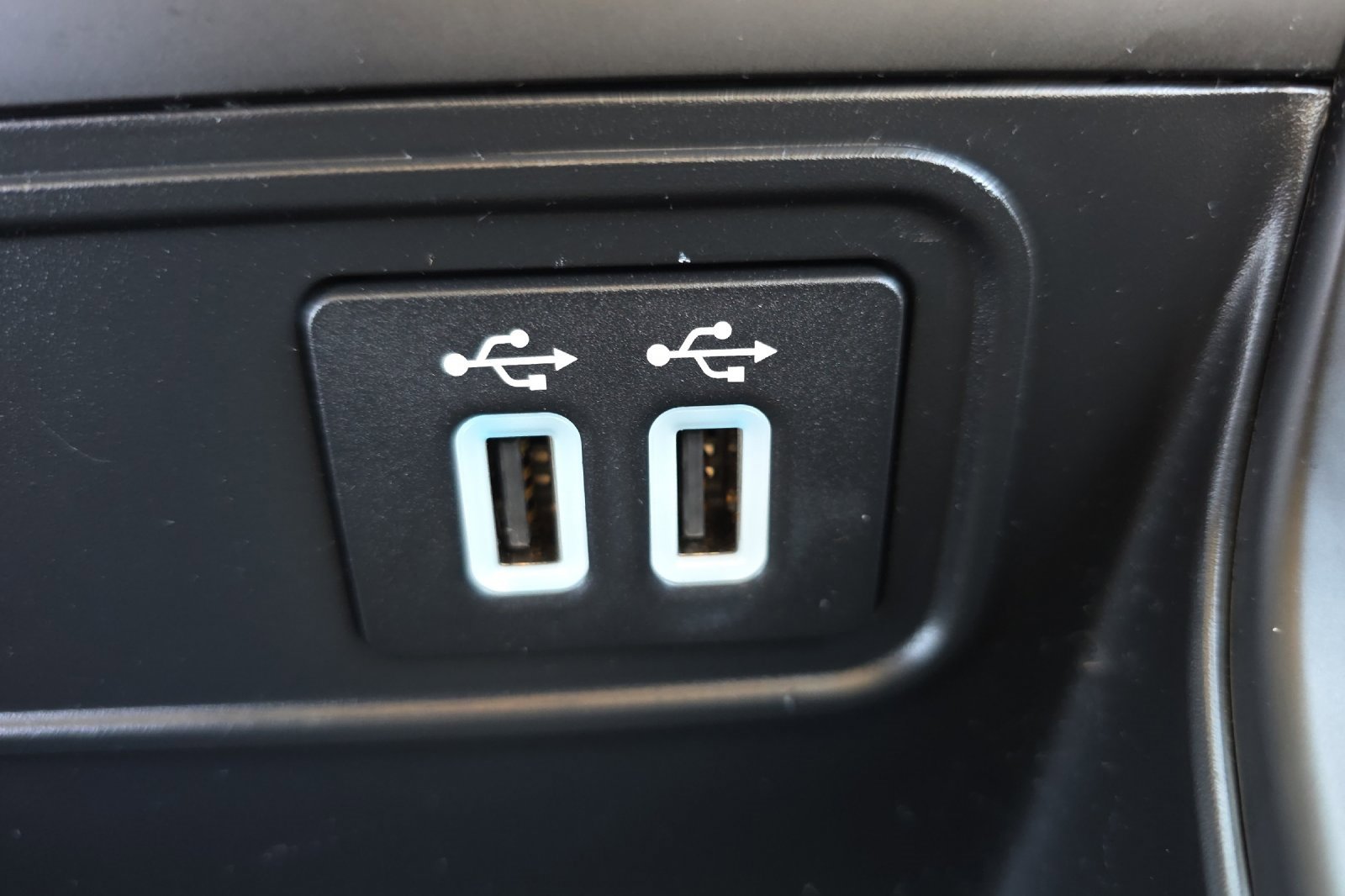 Used 2020 Ford EcoSport S image 27