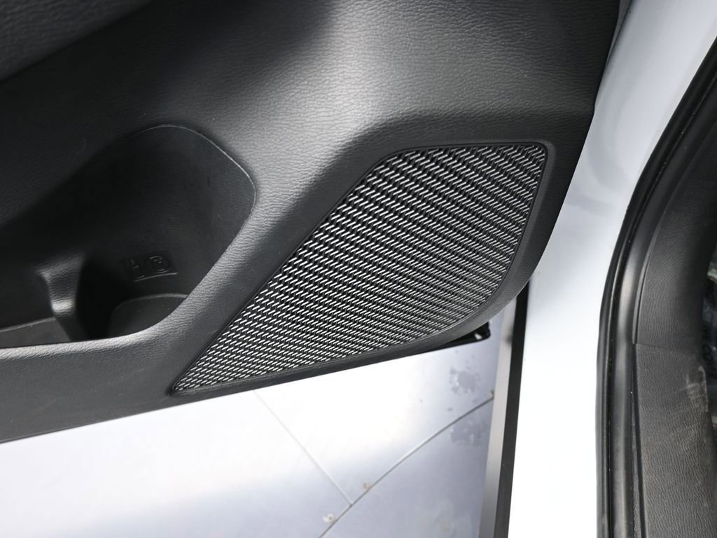 Used 2022 Mitsubishi Outlander SEL image 15