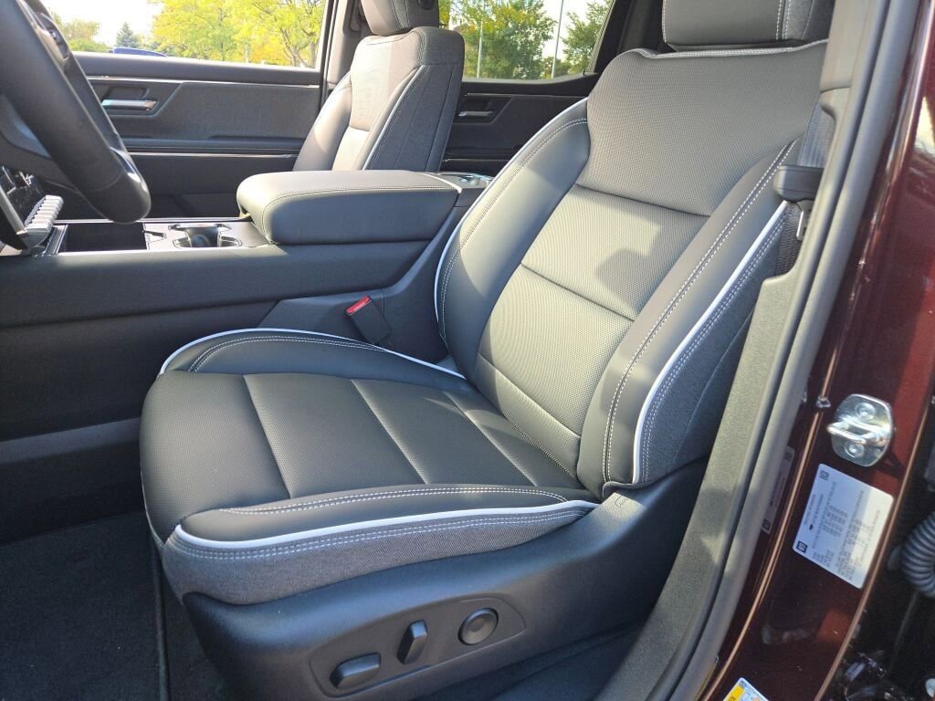 New 2026 GMC Sierra EV Elevation image 27