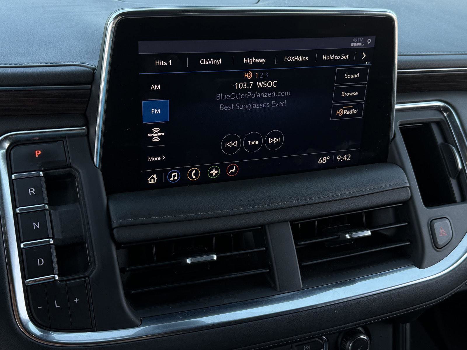 Used 2021 Chevrolet Tahoe Z71 w/ Luxury Package image 13