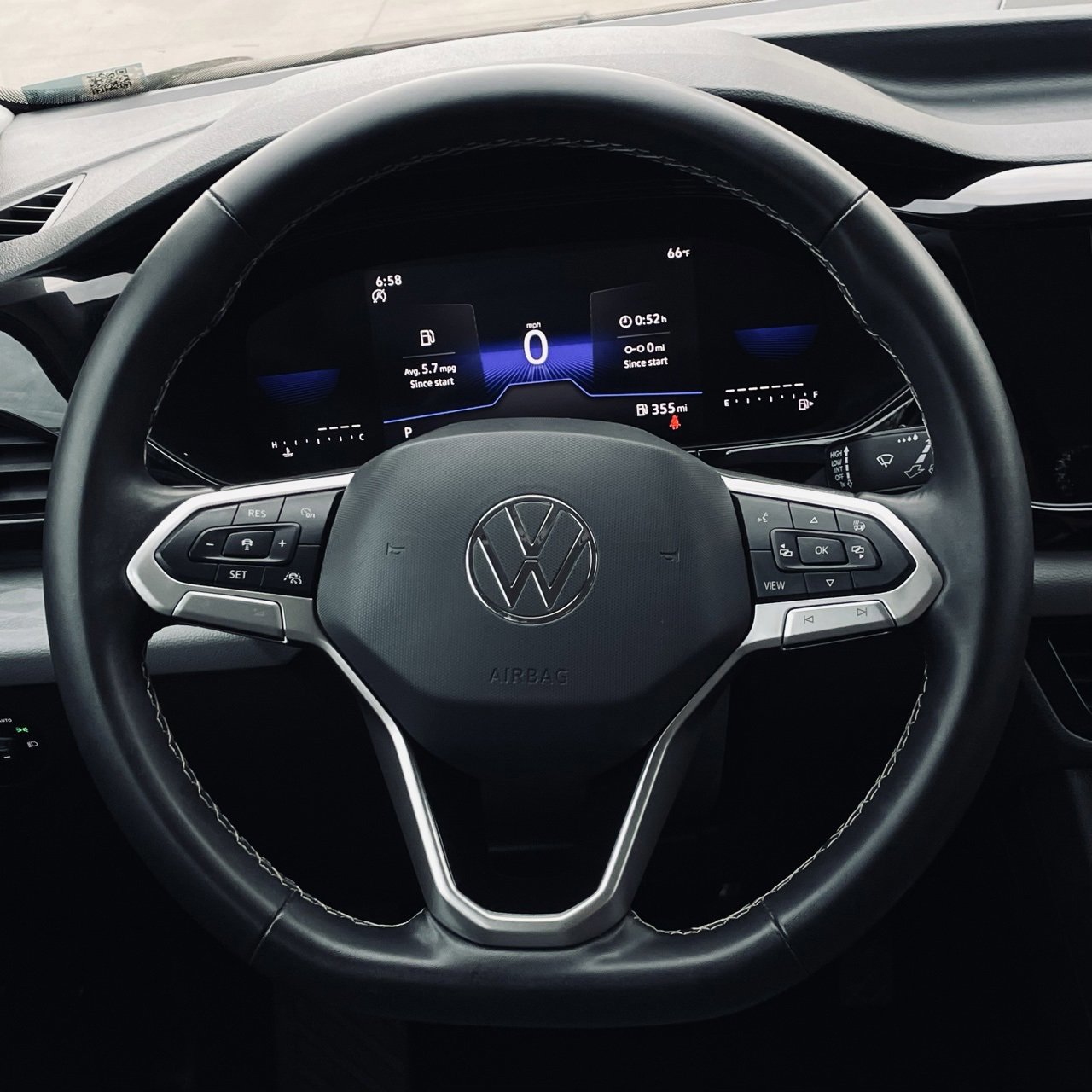 Used 2024 Volkswagen Taos S image 10