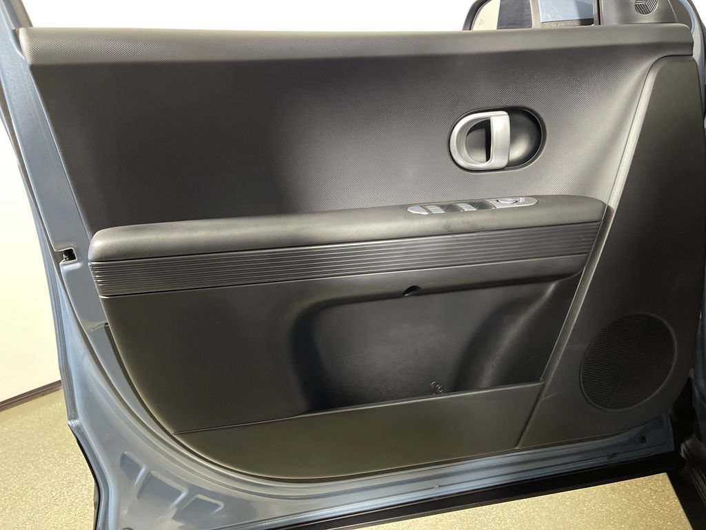 Certified 2024 Hyundai Ioniq 5 SE RWD image 19