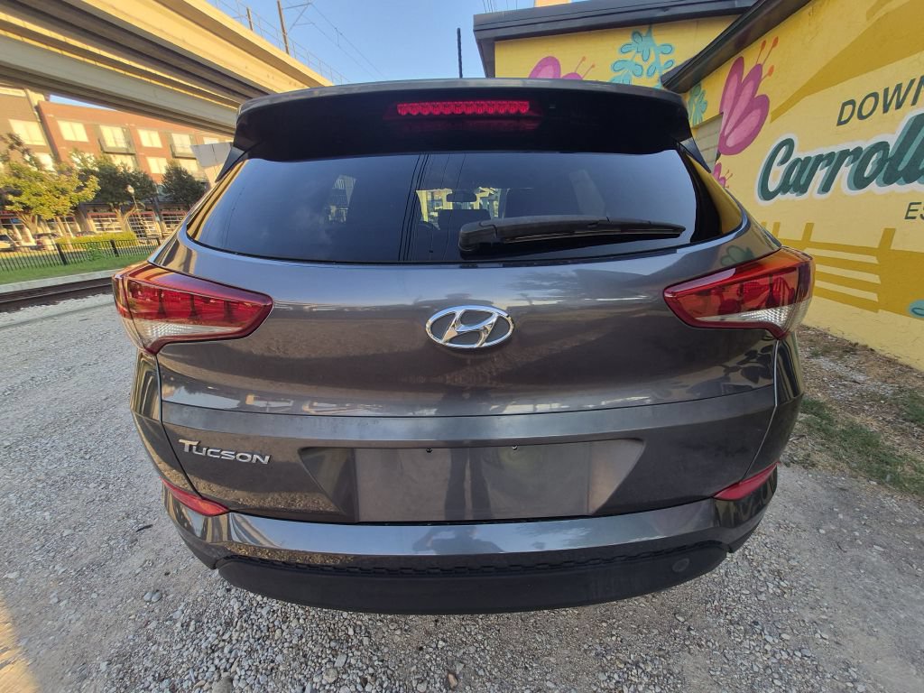Used 2018 Hyundai Tucson SE FWD image 4