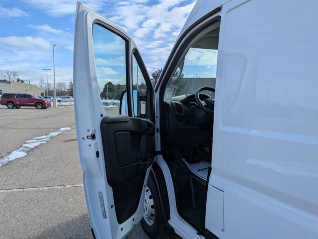 Used 2023 RAM ProMaster 2500 image 11