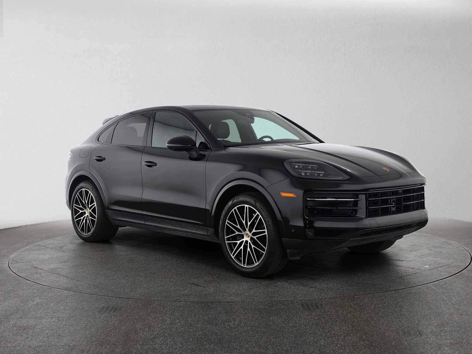 Used 2024 Porsche Cayenne Coupe AWD/4WD image 7